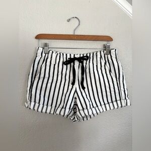 Lou & Grey striped shorts